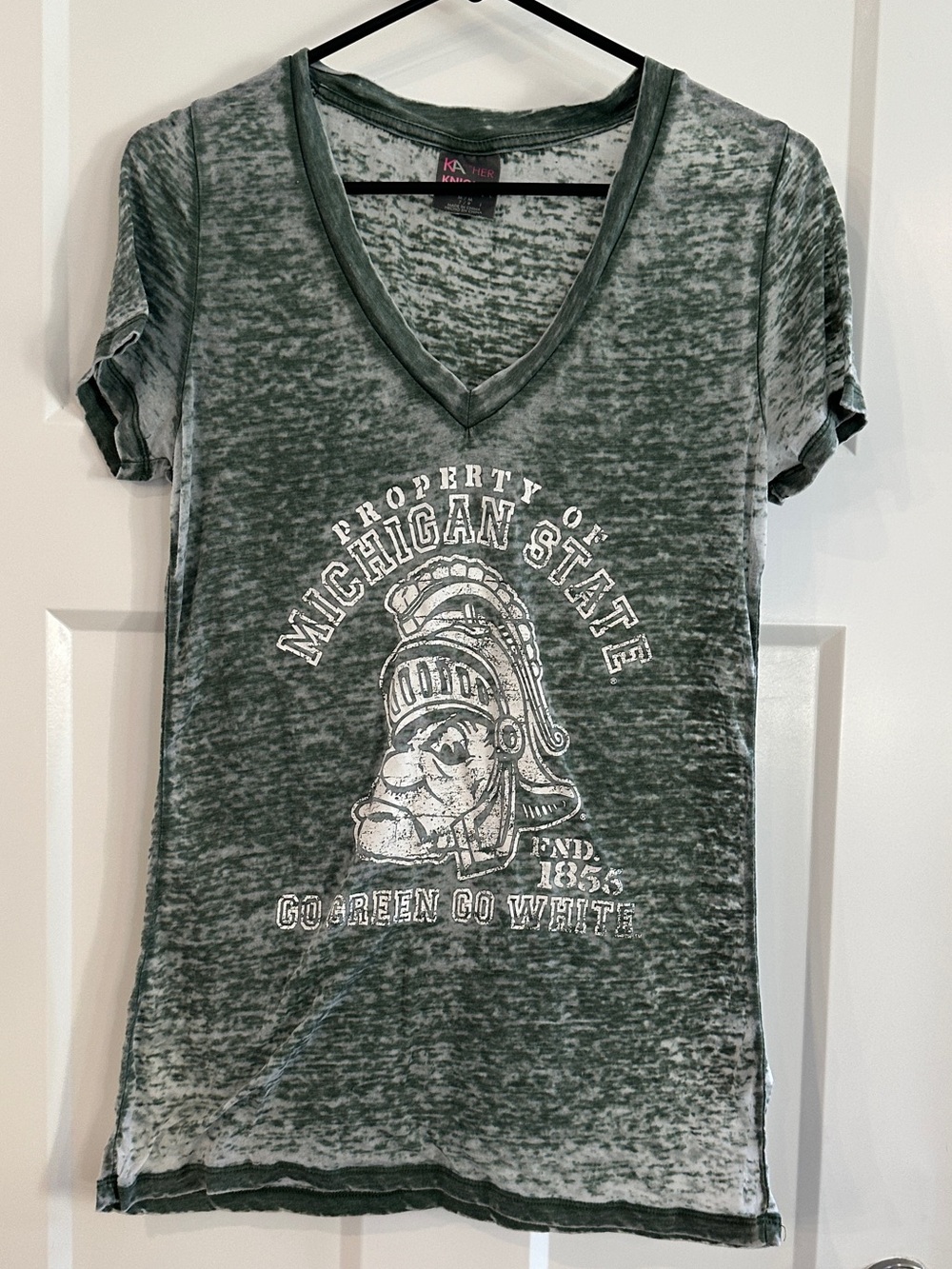 Michigan State Spartans MSU Gruff Sparty V-Neck T-shirt size M Medium Go Green